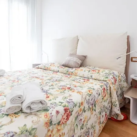 Bilocale Corso Italia 695 1° Piano Con Balcone Prázdninový dům